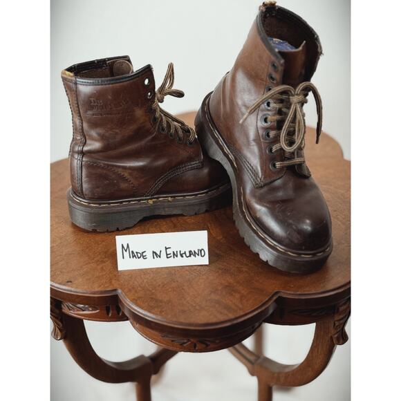 MIE Dr. Marten's Combat Boots - Brown Leather ENGLAND UK 4 US L 6 #0020 - Picture 1 of 7